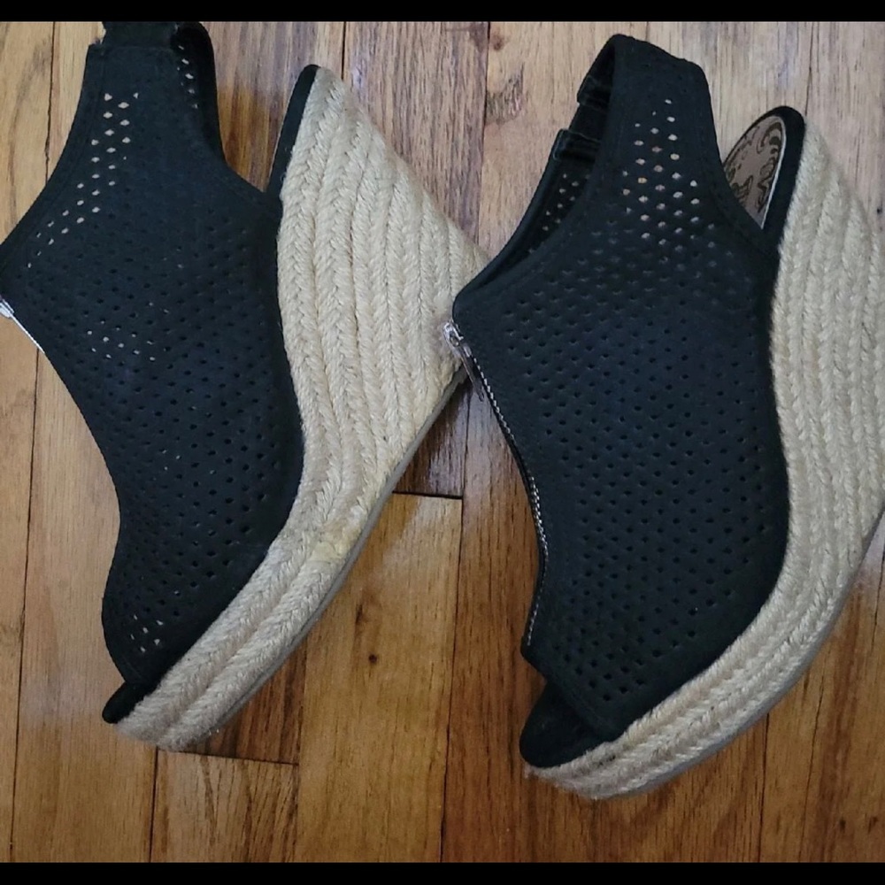 Espadrille wedges